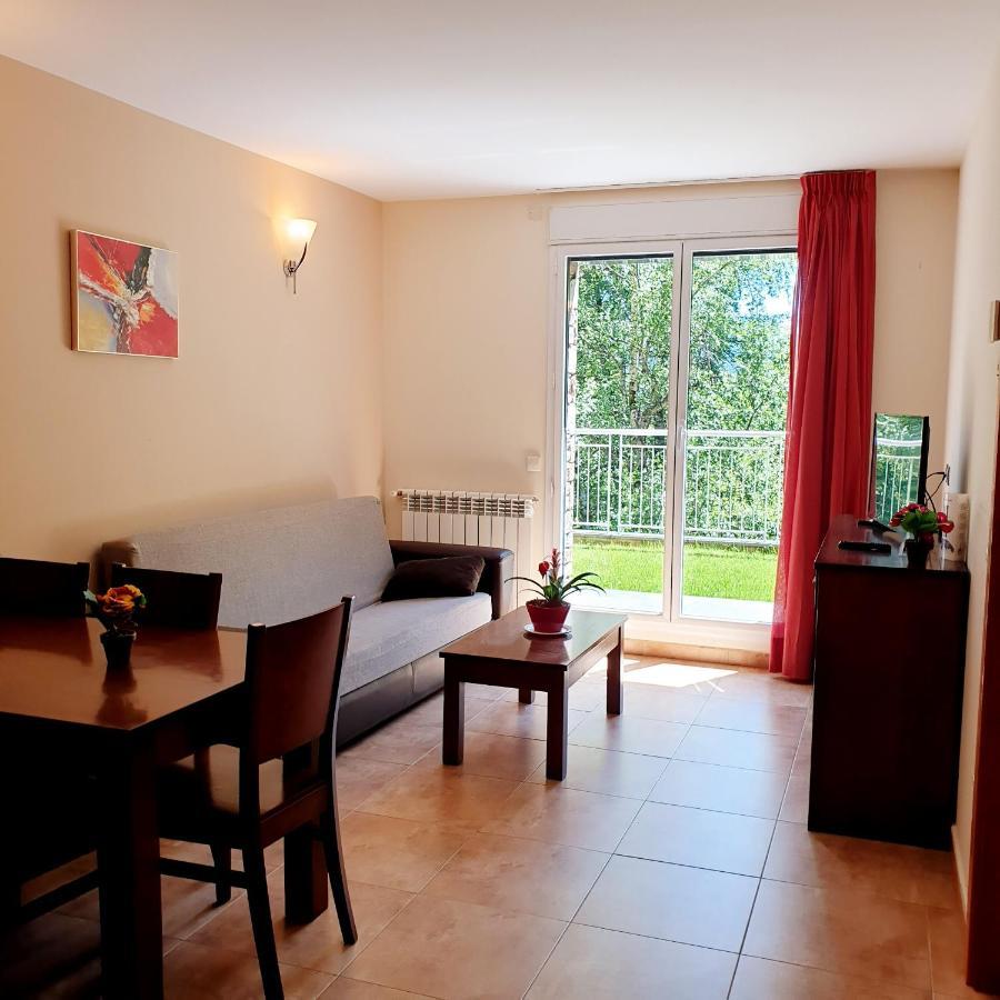Aparthotel Rialb Ел Серат Екстериор снимка
