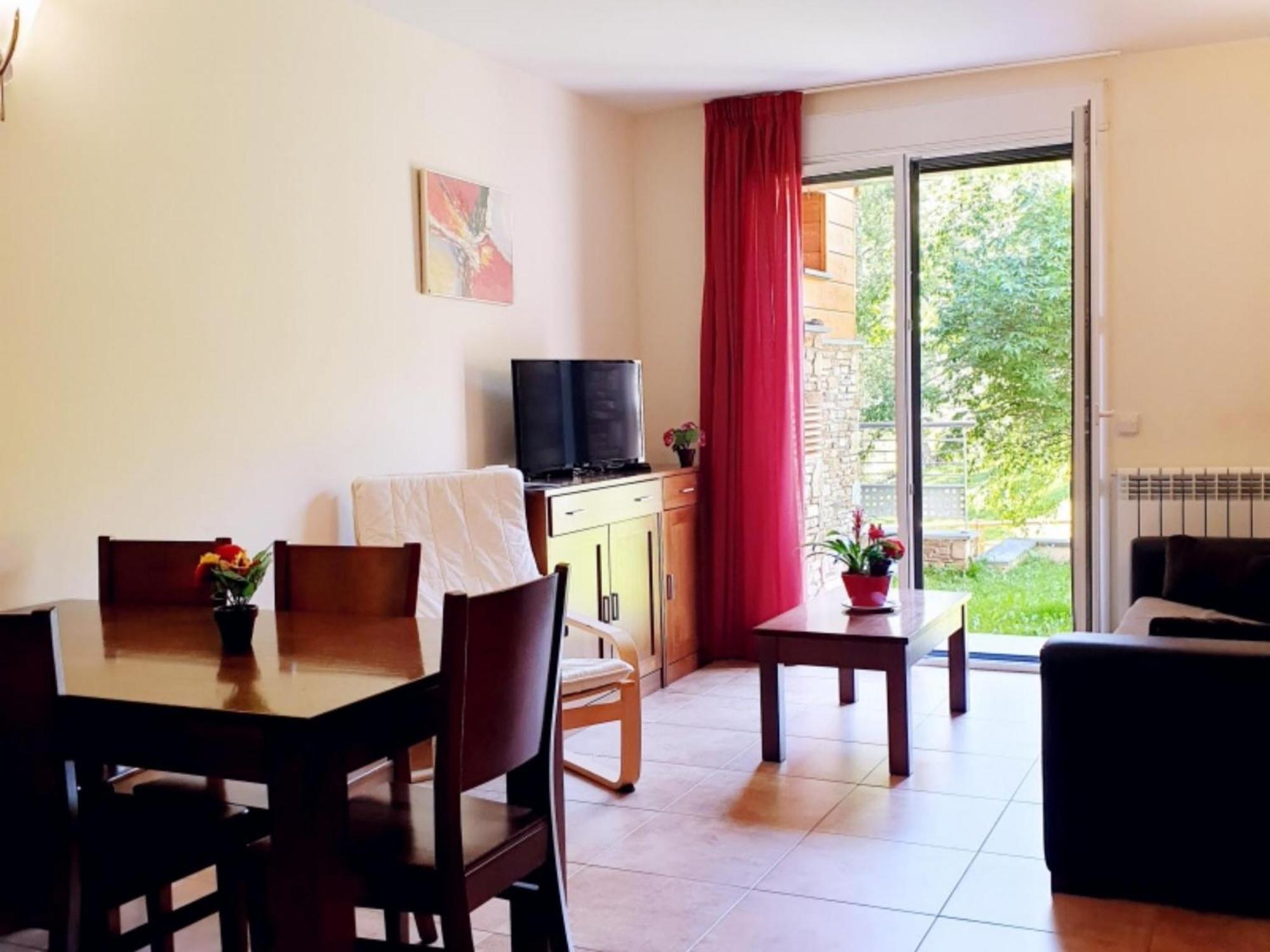 Aparthotel Rialb Ел Серат Екстериор снимка